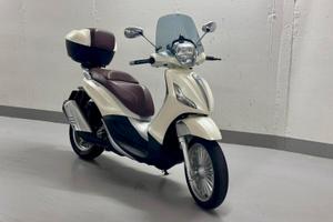 Piaggio Beverly 300