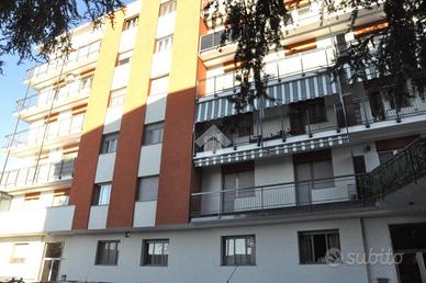 4 LOCALI A SETTIMO TORINESE