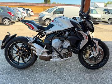 Mv Agusta brutale 800 dragster permuta auto/moto