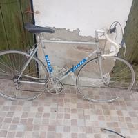 Atala d'epoca 