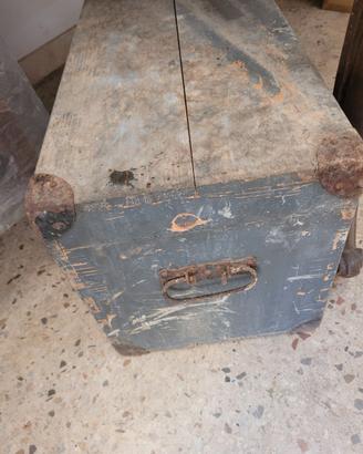 Cassapanca baule e Stricaturi vintage antiquariato