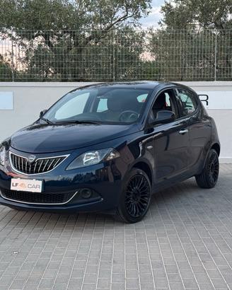 Lancia Ypsilon 1.0 FireFly 5 porte S&S Hybrid Ecoc