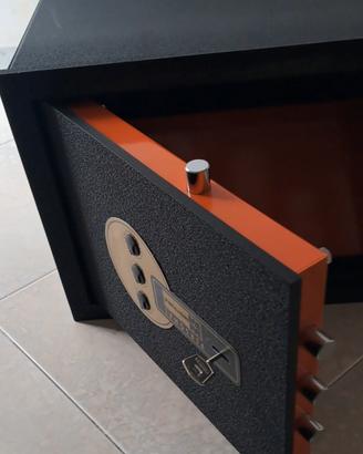 Cassaforte ad incasso Mottura 2340