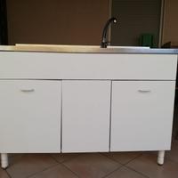 mobiletto con lavello