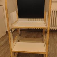 Torre Montessori che diventa tavolino