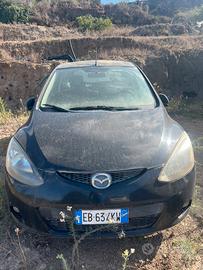Mazda 2 1.4 turbo Diesel 2011