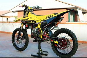 suzuki rm 125 targato