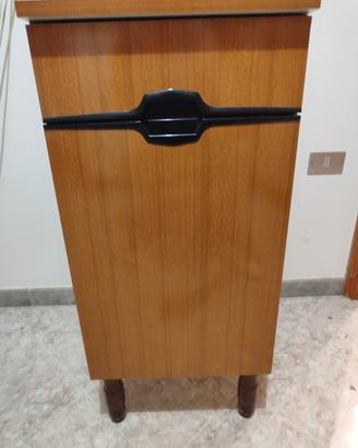 mobile in legno 
