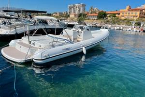 Gommone led 33 gs efb