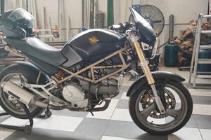 Ducati monster 750