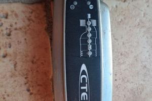 Carica batteria ctek