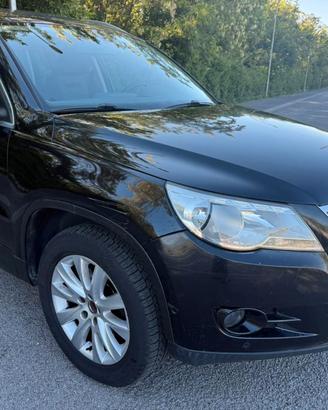 Volkswagen Tiguan 2.0 tdi Sport&Style 4motion