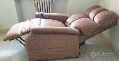 Poltrona Sedia Anziani Elettrica Reclinabile 180°