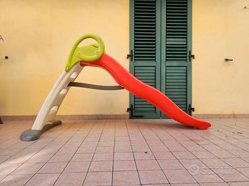 Scivolo Smoby multicolore con attacco acqua