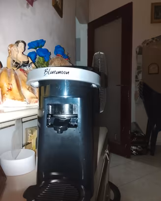 macchina da caffè bloumoon borbone