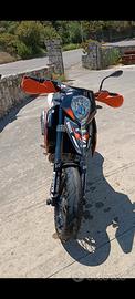 KTM 690 SM