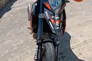 KTM 690 SM