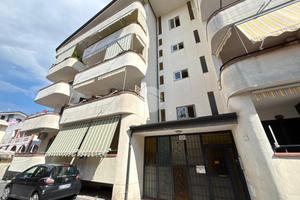 3 LOCALI A ACERRA