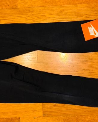 Leggins Nike neri con logo arancione e bianco