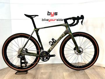 BIANCHI IMPULSO RC 2026 - Bici usata per SHOOTING