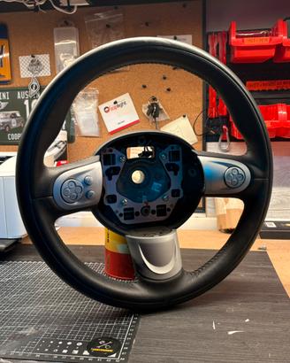Volante Mini Cooper R56 - 3 razze con comandi