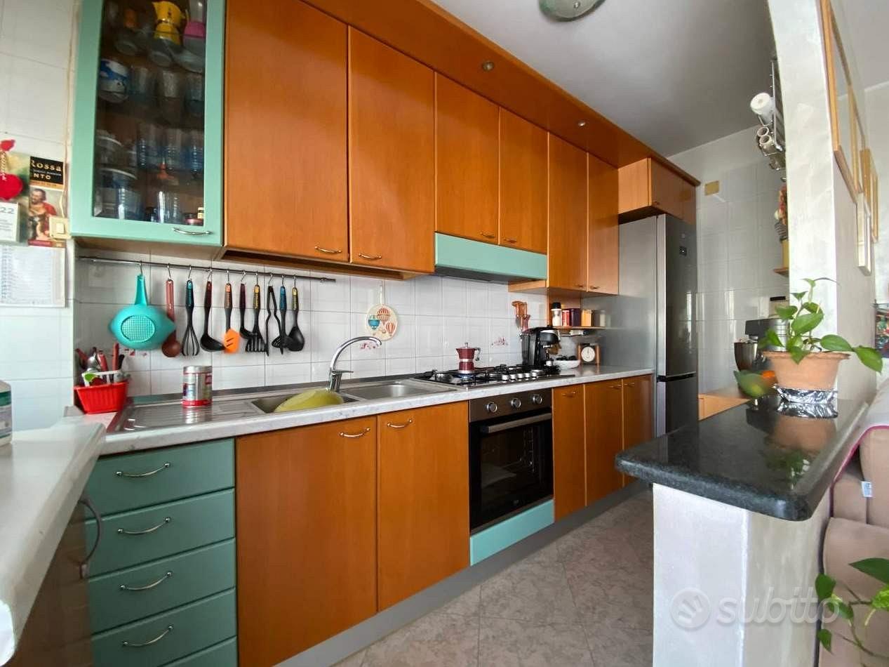 Ampio appartamento con mansarda, terrazzo e box - Vista 4