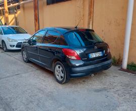 Peugeot 207 - 2009