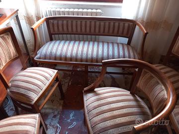 salottino vintage anni 50/60 in buone condizioni 