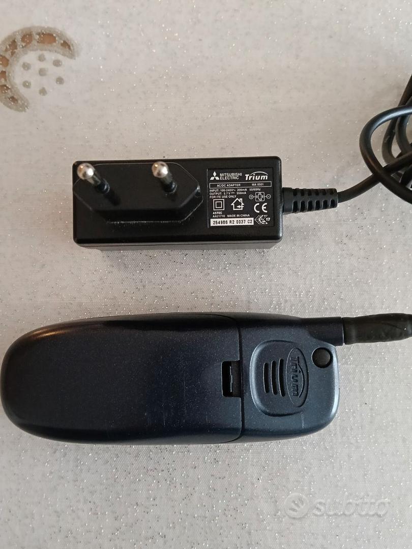 Ancien Téléphone portable Mitsubishi Trium mct