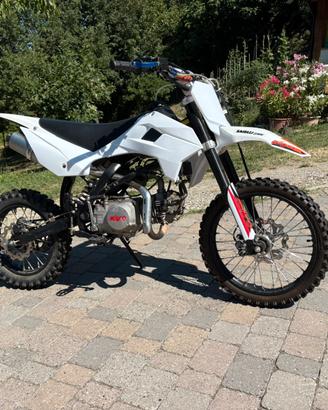 Pit bike kayo tt 140