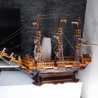 Veliero antico in legno