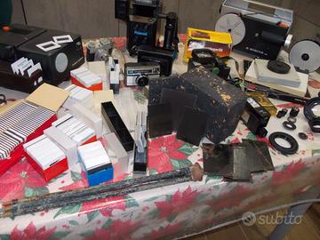 MACCHINE FOTOGRAFICHE E PROIETORE CINEMATOGRAFICO