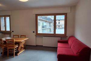 Appartamento nuovo centro Bormio per mesi estivi