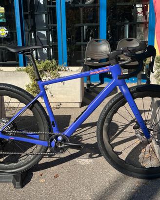 bici corsa gravel MEGAMO WEST 03 colore malva tg M