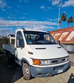 Iveco Daily Cassone Ribaltabile e Gru