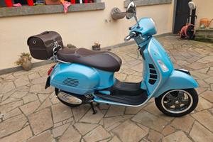 VESPA 300 G.T.S. i.e. 70° anniv.