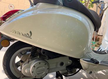 Vespa Primavera 50cc
