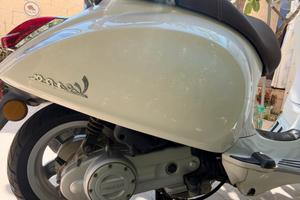 Vespa Primavera 50cc