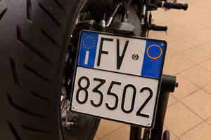 Portatarga Laterale Rizoma BMW R12 nineT