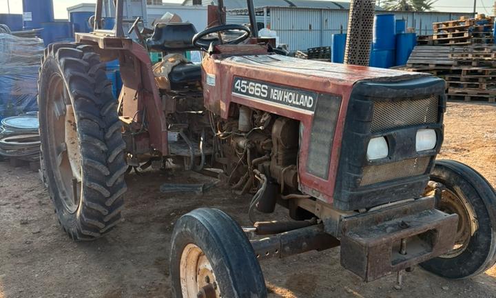 Trattore fiat new holland 45/66 45 66