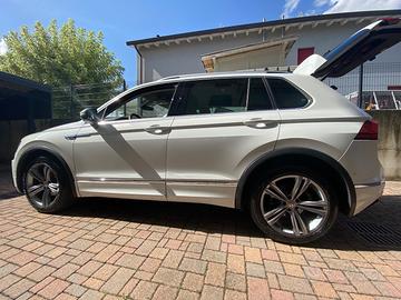 VW Tiguan 2.0 R-Line TDI SPORT 110kW/150