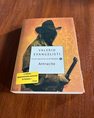 Antracite di Valerio Evangelisti
