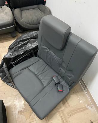 TERZA FILA TOYOTA LAND CRUISER KDJ125