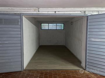 Garage / box