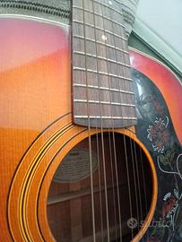 Chitarra Yamaha 12 corde 