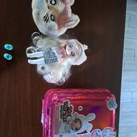 Bambola Na Na Na Surprise con portachiavi borsetta