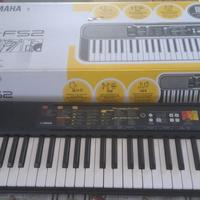 Tastiera -Yamaha Digital Keyboard PSR-F52