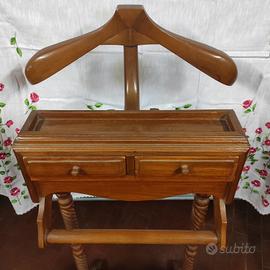 Servo muto porta abiti