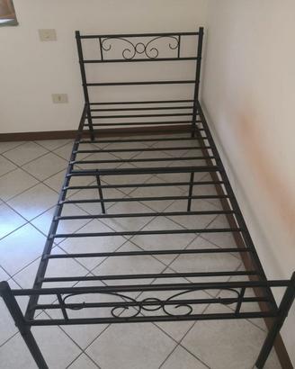 Lettino in ferro