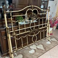 Letto matrimoniale in ferro battuto